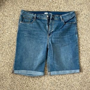 Old Navy - 16 Bermuda High Rise Shorts